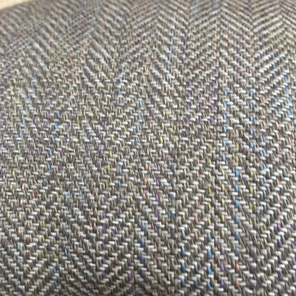 Subaru headrests for Forester 2001 may fit other year vehicles - Picture 4 of 4